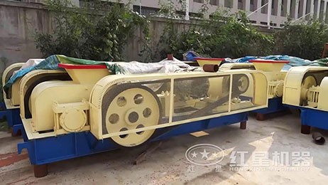 對輥破碎機廠區(qū)視頻