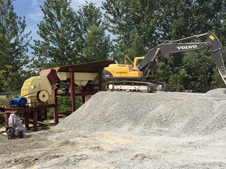 開辦石灰石碎石廠需要哪些設(shè)備，需要多少投資成本？