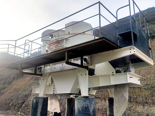 VSI立軸沖擊式破碎機(jī)工作原理、結(jié)構(gòu)圖，該機(jī)怎么調(diào)出料大小