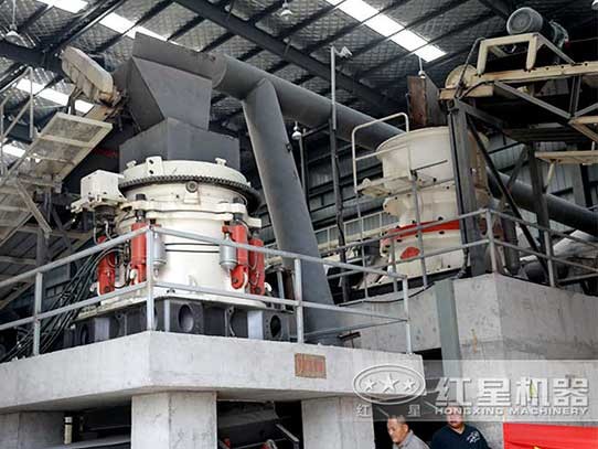 圓錐破碎機(jī)300、400、500型號(hào)參數(shù)