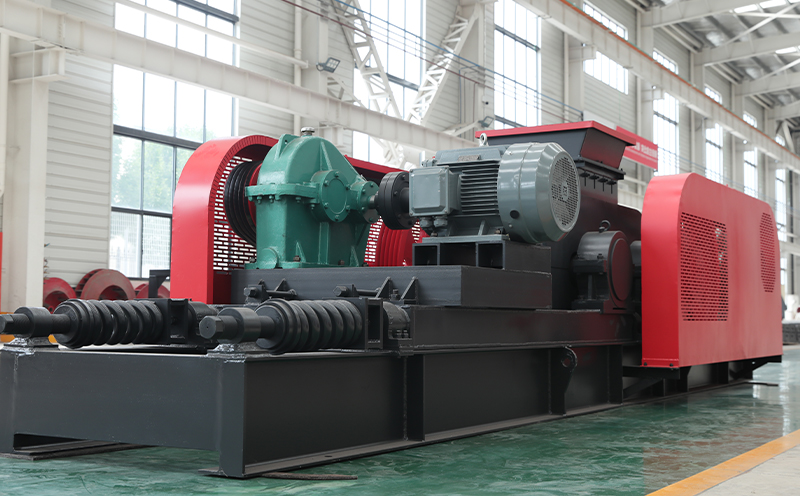 河卵石對輥式破碎機(jī)