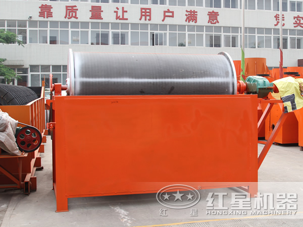 不同型號(hào)的強(qiáng)磁磁選機(jī)