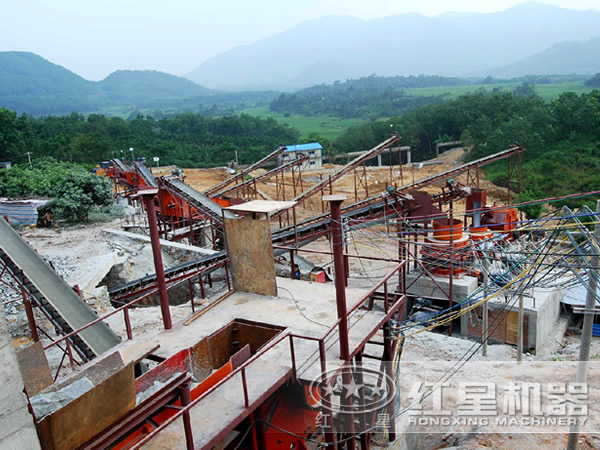 砂石生產(chǎn)線現(xiàn)場