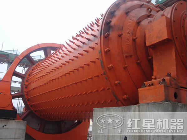 紅星建筑垃圾球磨機(jī)細(xì)節(jié)展示