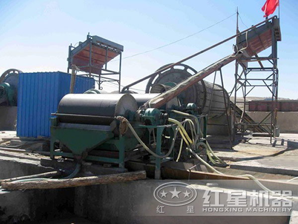 菱鐵礦磁選機(jī)應(yīng)用現(xiàn)場