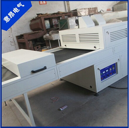 絲印uv機(jī)從來(lái)都是嚴(yán)格要求自己！