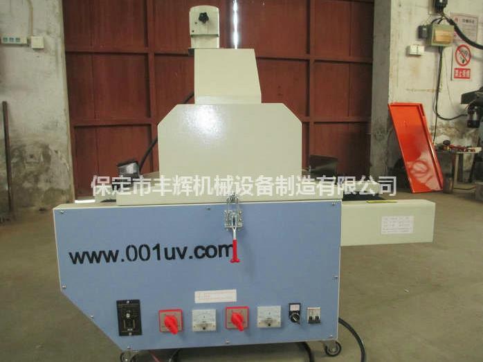 桌面uv機(jī)體積輕便，移動(dòng)方便