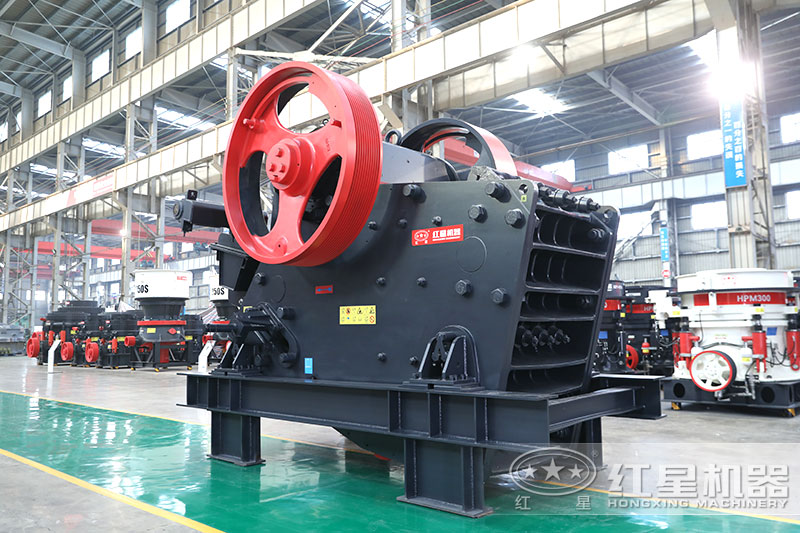 顎式破碎機(jī)石英粉碎粗碎機(jī)