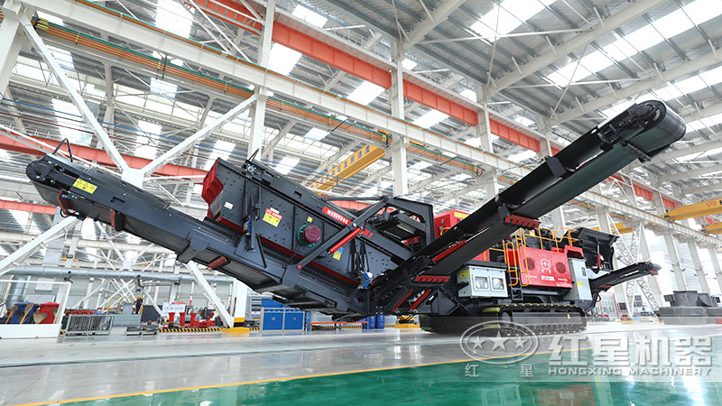 履帶式破碎站，集破碎篩分一體的移動(dòng)生產(chǎn)線多少錢一臺(tái)（有現(xiàn)場(chǎng)視頻）