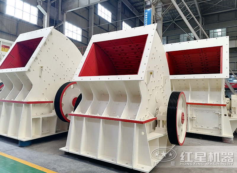 重錘式破碎機(jī)，產(chǎn)量大