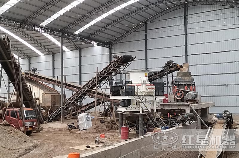 時(shí)產(chǎn)200噸玄武巖生產(chǎn)方案一現(xiàn)場(chǎng)