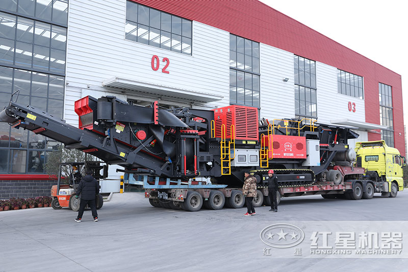 紅星機(jī)器廠家為客戶(hù)送去建筑垃圾制砂機(jī)
