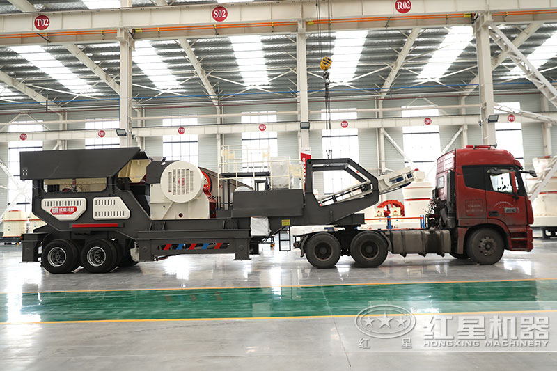 濕煤泥粉碎機-移動作業(yè)無處可擋！產(chǎn)量達標、成品好