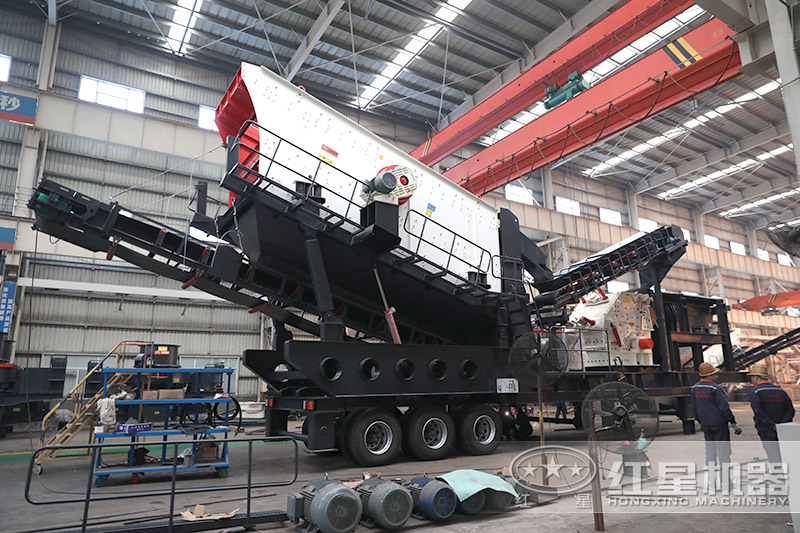 移動(dòng)反擊破碎機(jī)