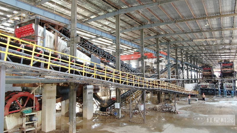 石頭制沙設(shè)備生產(chǎn)線配置一套時(shí)產(chǎn)300噸價(jià)格是多少