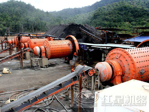 選礦作業(yè)現(xiàn)場