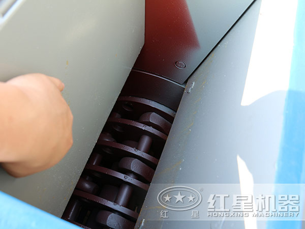 小型錘式粉碎機細節(jié)圖