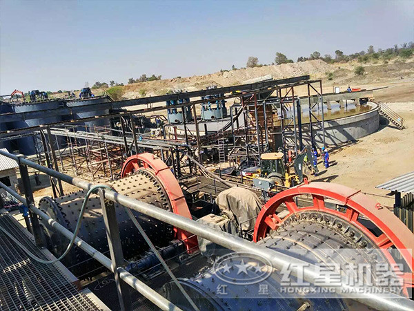 銅礦球磨機(jī)生產(chǎn)現(xiàn)場(chǎng)