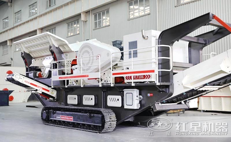 履帶式移動(dòng)破碎機(jī)