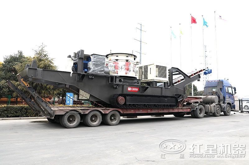 履帶式移動圓錐破碎機發(fā)貨