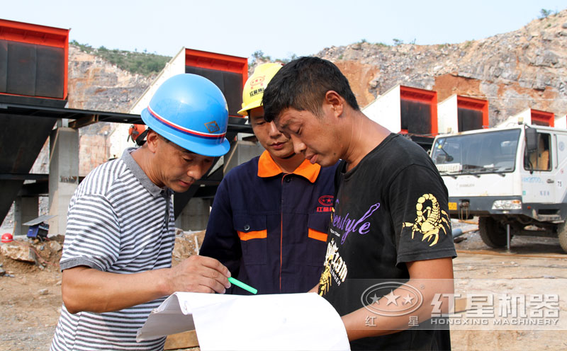 專業(yè)人員現(xiàn)場指導