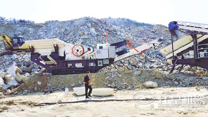 不需要現(xiàn)場安裝的移動(dòng)破碎現(xiàn)場三