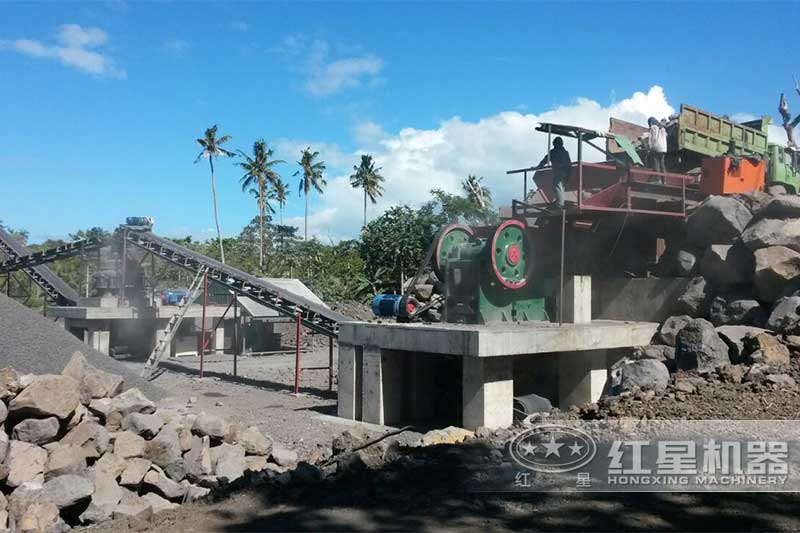 鄂破機(jī)通常根據(jù)型號大小看進(jìn)料出料粒度