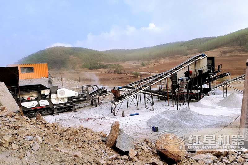 時產(chǎn)200噸石子破碎生產(chǎn)線四