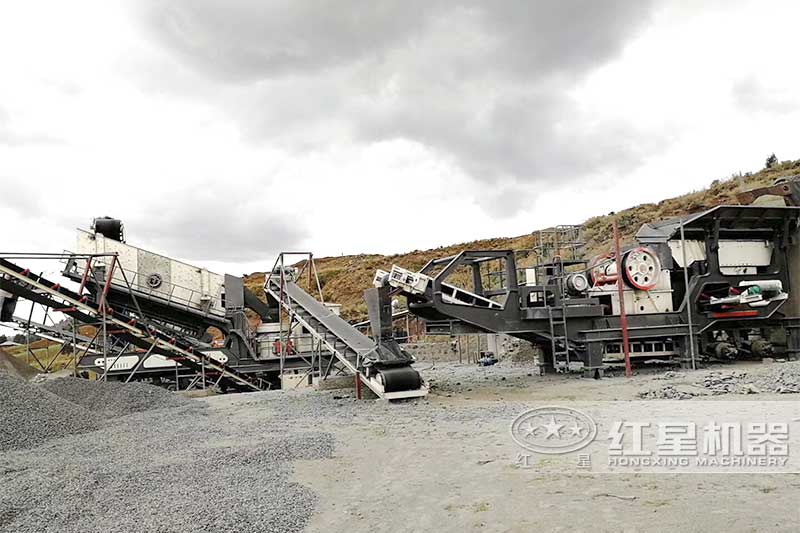 移動式花崗巖石料破碎生產(chǎn)線