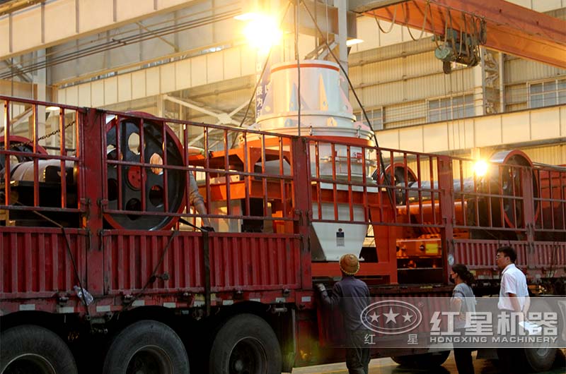 細碎制砂機設備生產(chǎn)線連夜發(fā)貨