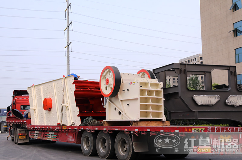 小型混凝土破碎機(jī)發(fā)貨現(xiàn)場(chǎng)