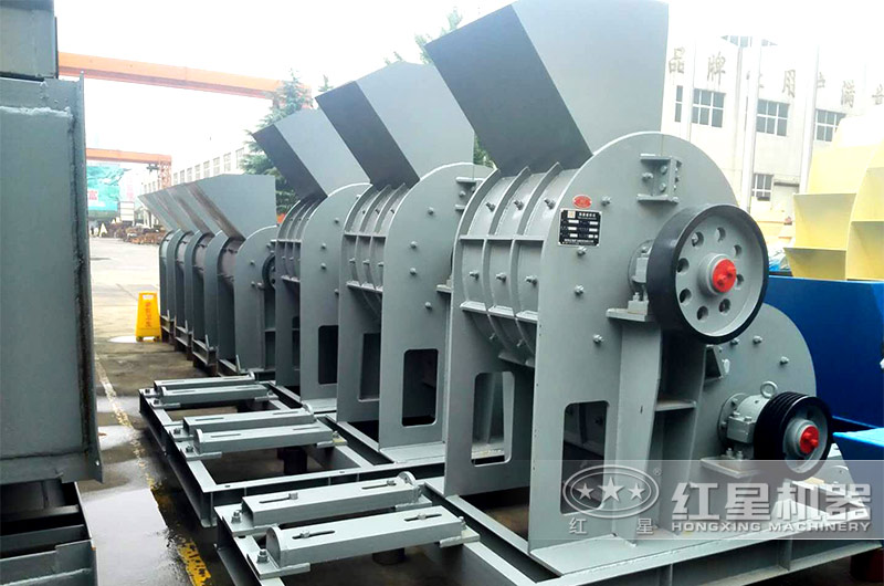 雙級(jí)式破碎機(jī)廠區(qū)實(shí)拍