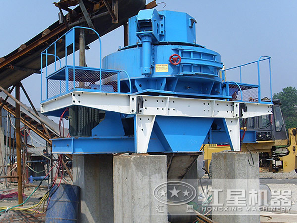 頁巖制砂機(jī)現(xiàn)場圖