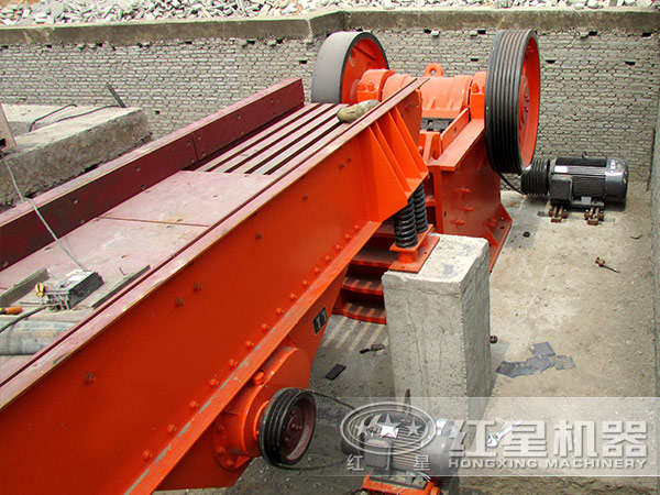 振動給料機(jī)現(xiàn)場圖