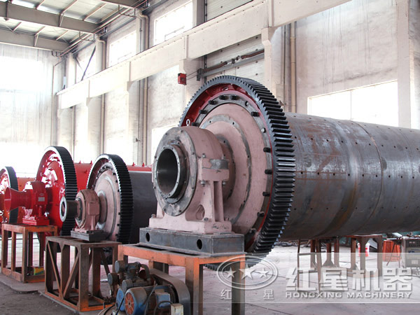 碳化硅球磨機細節(jié)圖
